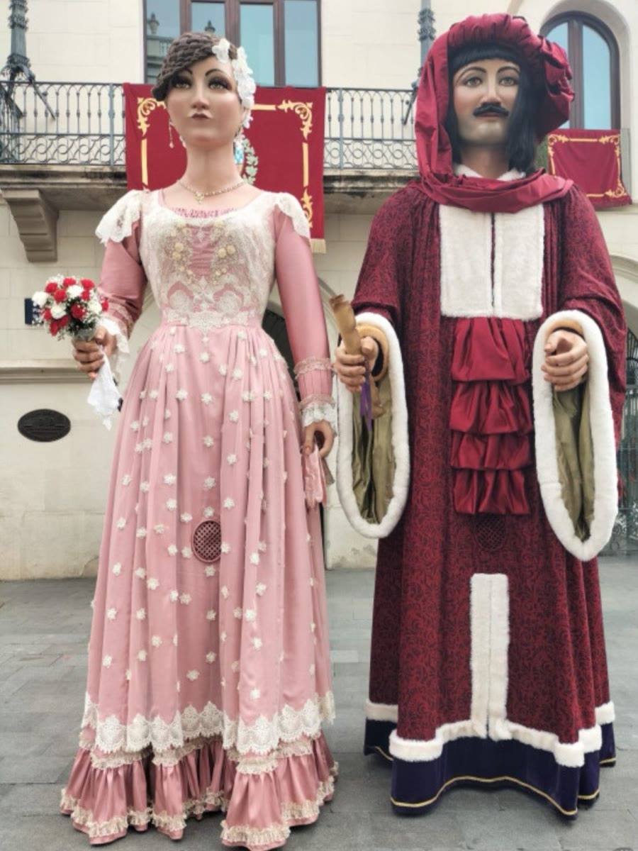 Anastasi i Maria, fotografia de portada