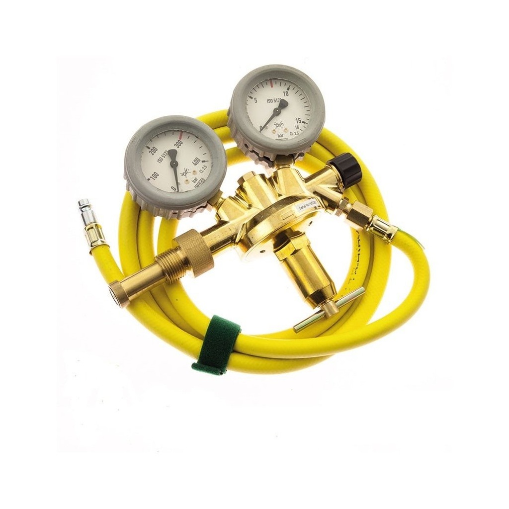 MANORREDUCTOR CON MANGUERA PARA CONEXION BOTELLA AIRE 200/300BAR