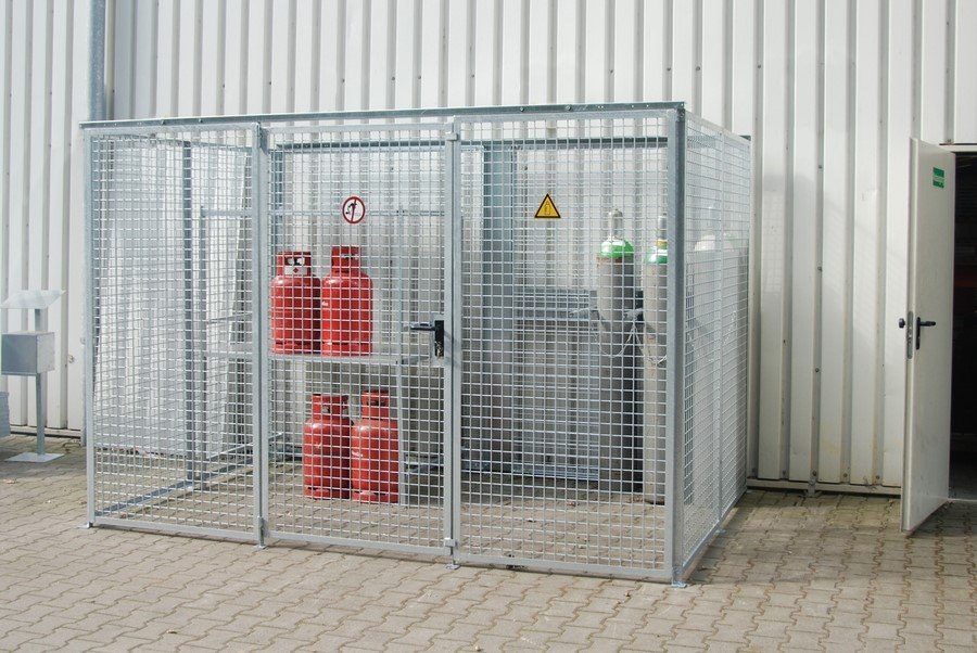 [751.406.59] REJILLA PARA 60 BOTELLAS DE GAS SIN TECHO CON PUERTA 2 HOJAS.