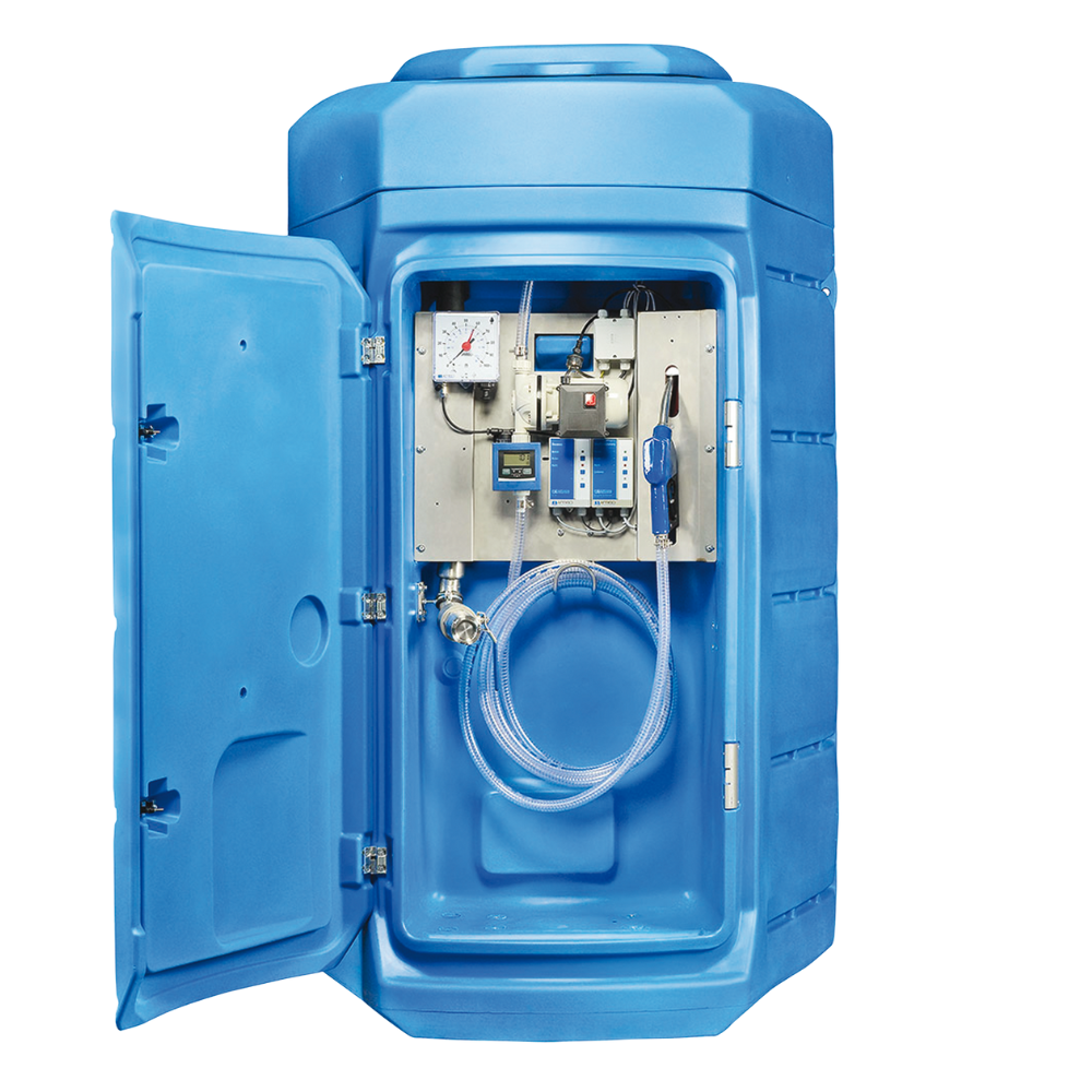 [044.166.44] DEPÓSITO DE ALMACENAMIENTO DE ADBLUE® DE POLIETILENO DE DOBLE PARED EQUIPADO CON CALEFACCIÓN INTEGRADA DE 2500 L.