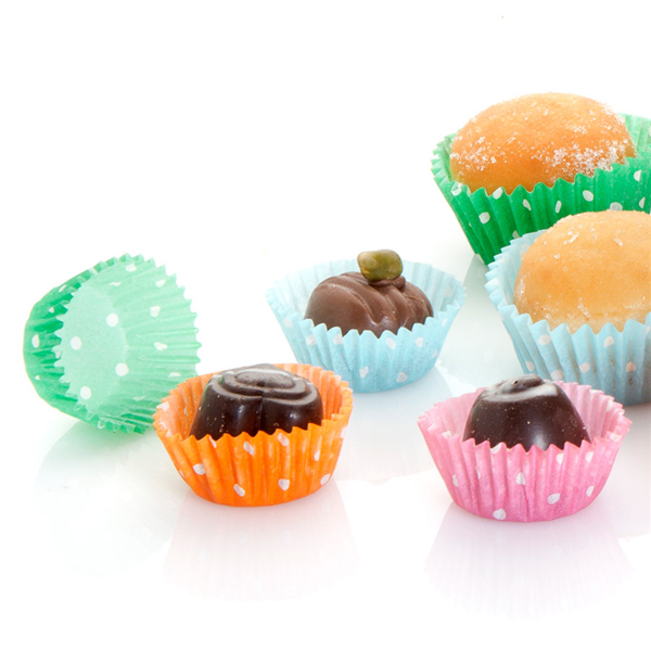 Cápsulas 'Petits Fours - Polka' 50 G/M2 Ø 2,5X1,6 Cm Surtido Perg. Antigrasas (1000 Unid.)
